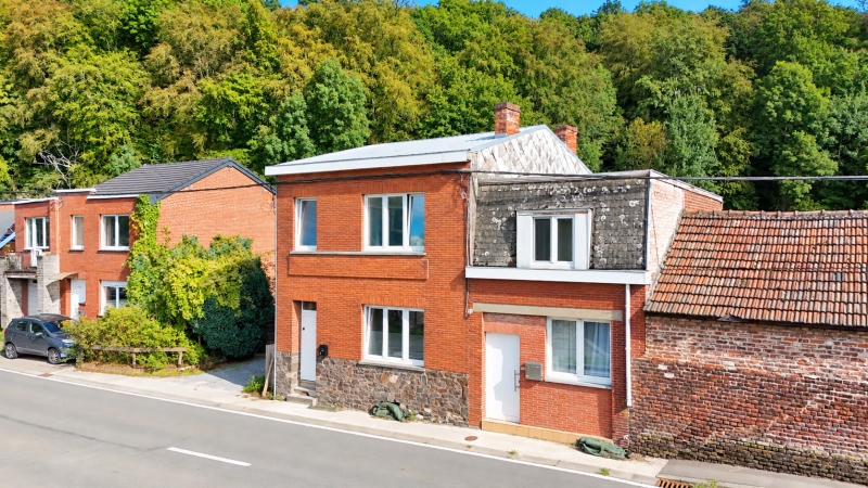 WAUCOMONT IMMO VENDRE ARGENTEAU MAISON GARAGES 5 C