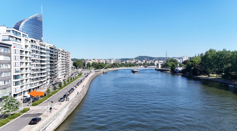 WAUCOMONT NEUF SURFACE COMMERCIALE QUAI DE ROME