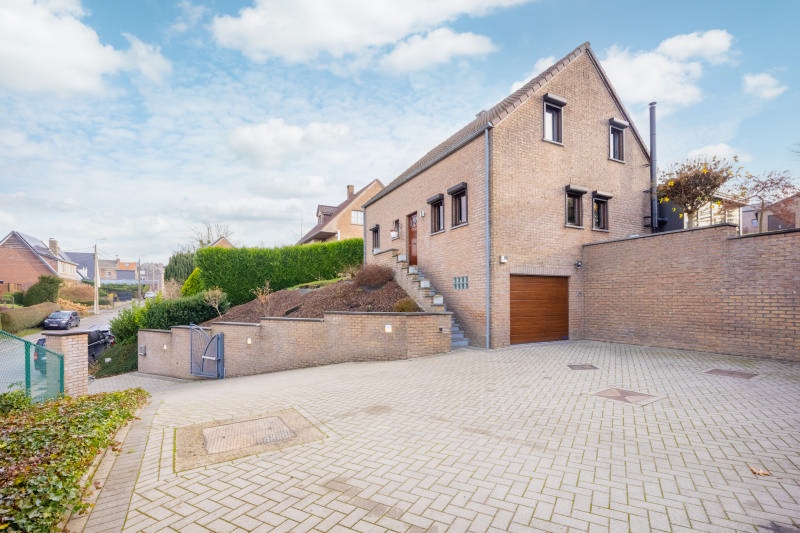 Villa Te Koop Hermee
